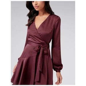 BNWOT Forever New Long Sleeve Wrap Mini Dress